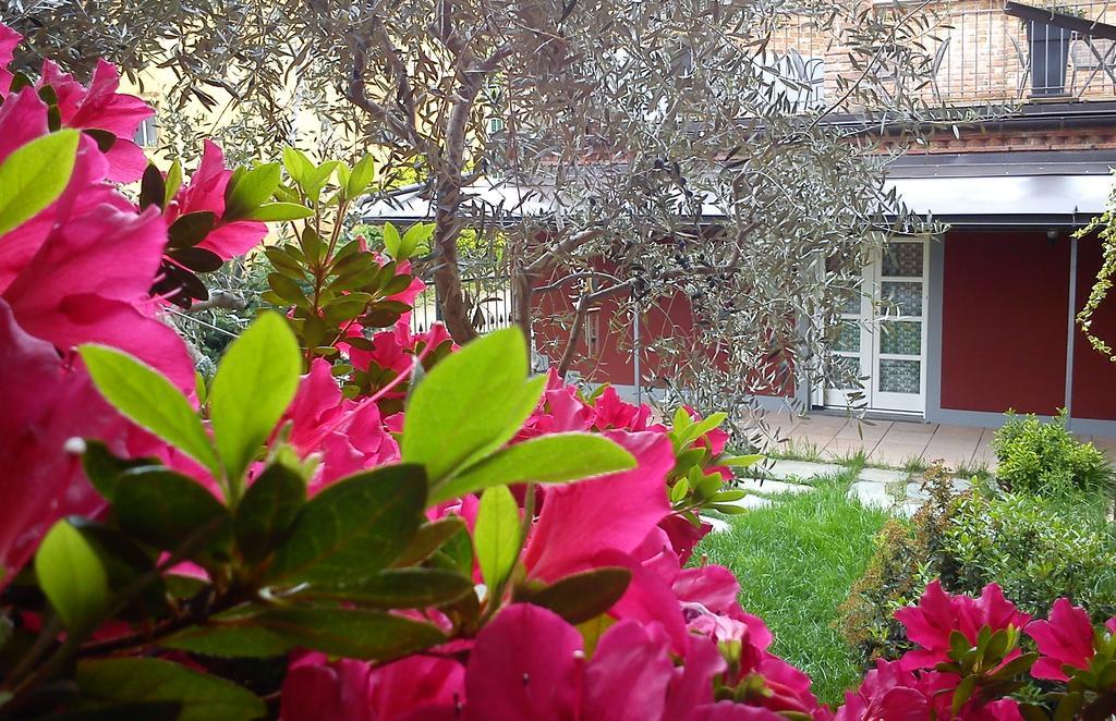Villa Goccia Di Vino La Morra Extérieur photo