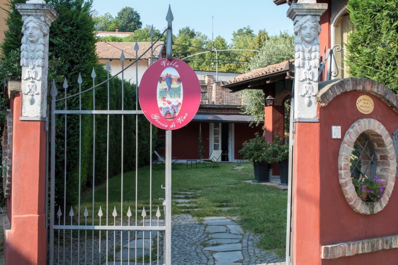 Villa Goccia Di Vino La Morra Extérieur photo